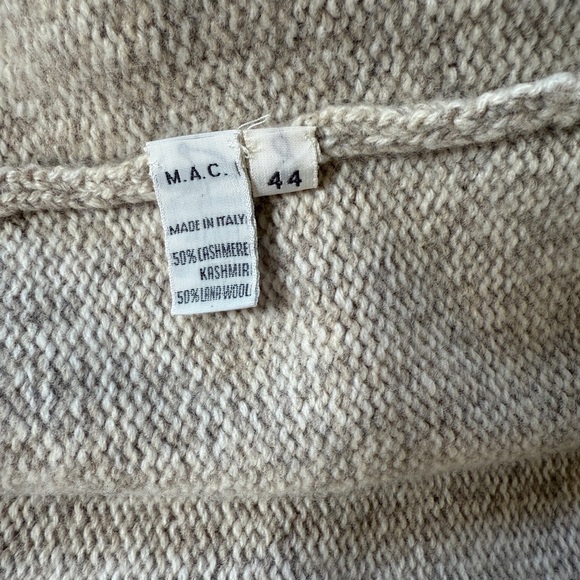 Gentry Portofino Cashmere Cardigan - Picture 3 of 7